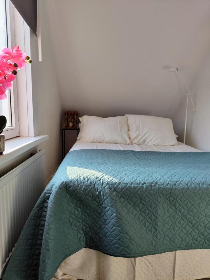 The Diesel Bed And Breakfast Rotterdam Buitenkant foto