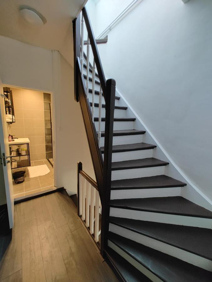 The Diesel Bed And Breakfast Rotterdam Buitenkant foto